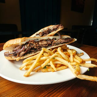 Vaca Frita Sandwich | Crispy Shredded Beef Sandwich